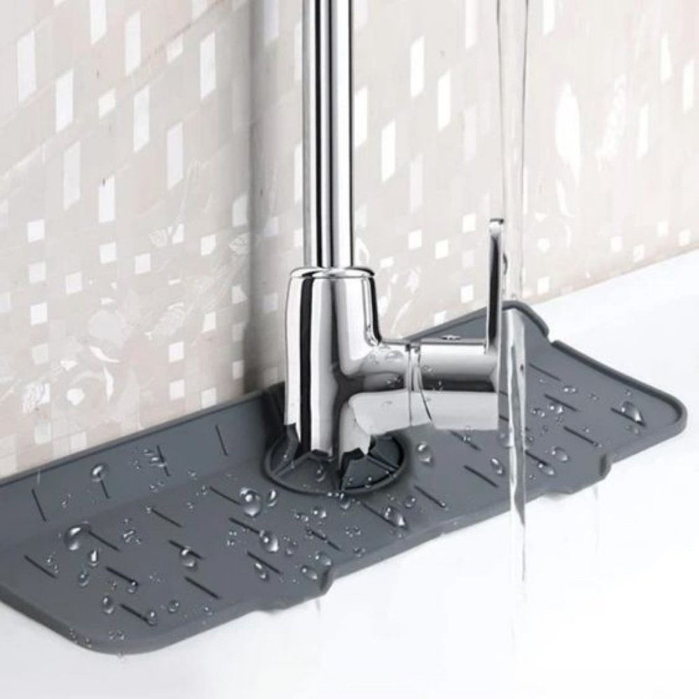 Silicone Kitchen Bathroom Sink Faucet Water Catcher Absorbent Drain Pad Mat